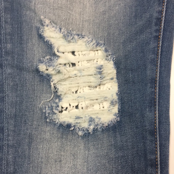 Driftwood Jackie High Rise Lace Patchwork Distressed Jeans. Sz 28 - Picture 5 of 11